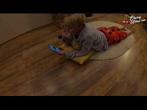❤️ Gekke Blondine Pijpt Enorme Pik en Stuitert Er Op - Anale Seks Fuck video at porn nl.extratorrents.top ☑
