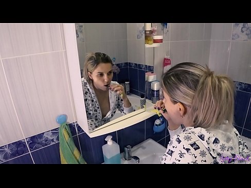 ❤️ Kappen met jong in pyjama eindigt oraal cum in kont - letty zwart Fuck video at porn nl.extratorrents.top ☑